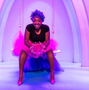 Meet your Posher, Chloe